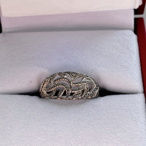 🍀 Open Work Dome Sterling Band Size 7.5 - Picture 3 of 3